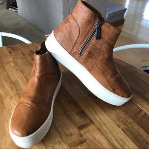 J Slides HISLE Platform Sneakers